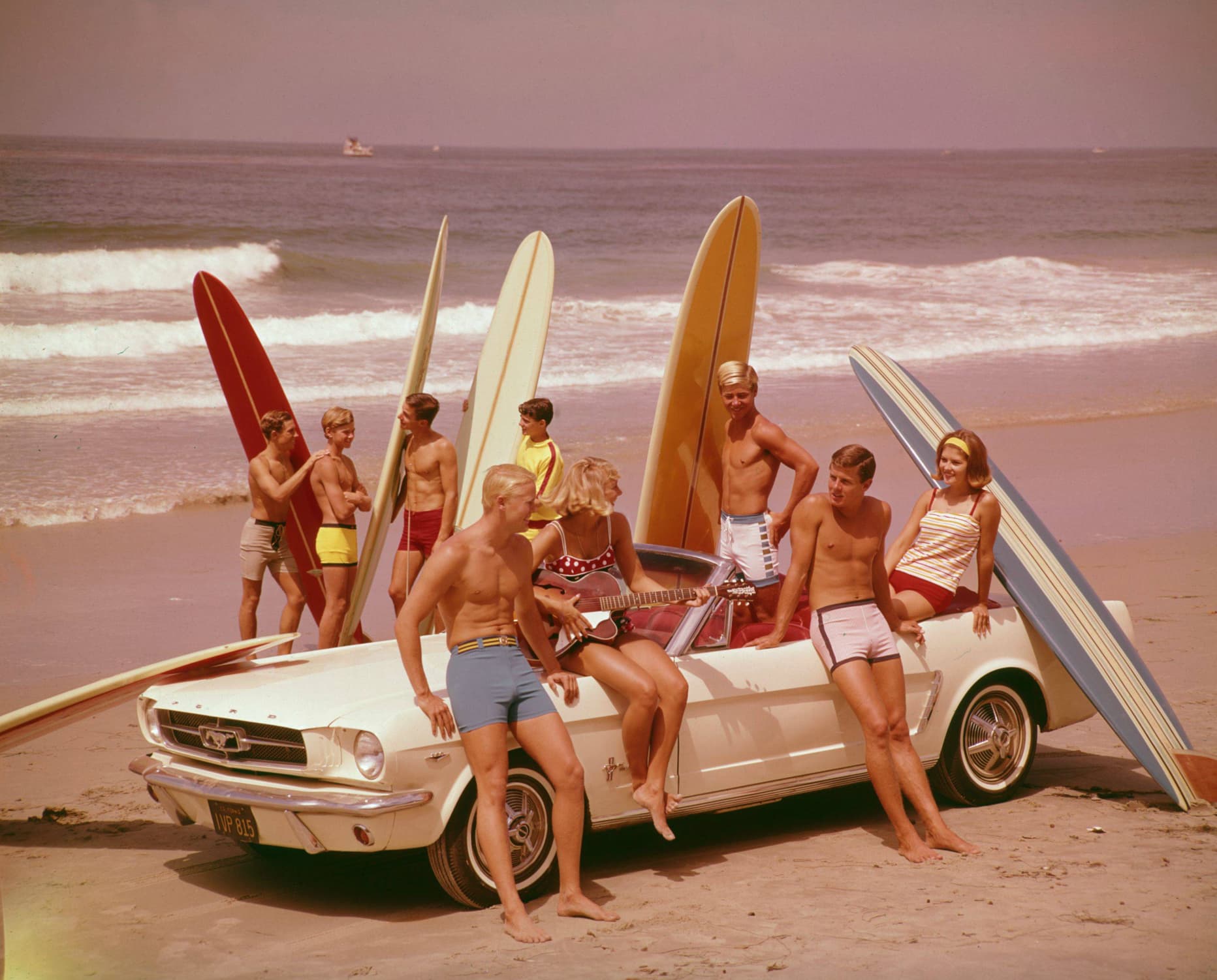 vintage surfing